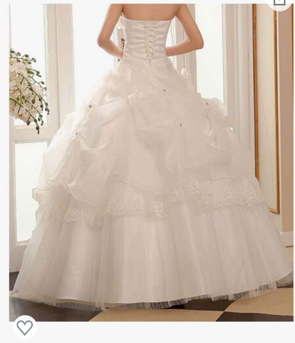 Robe de mari&eacute;e Vêtements