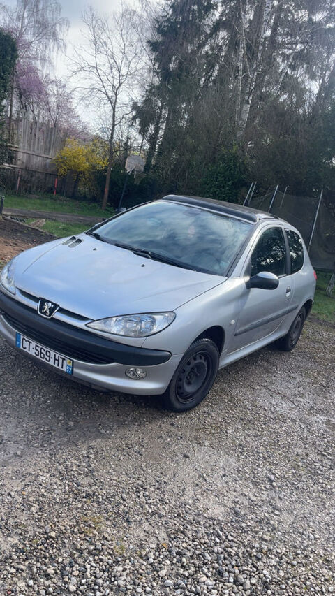 Peugeot 206 2.0 HDi - Economique et Fiable - 2200&eu