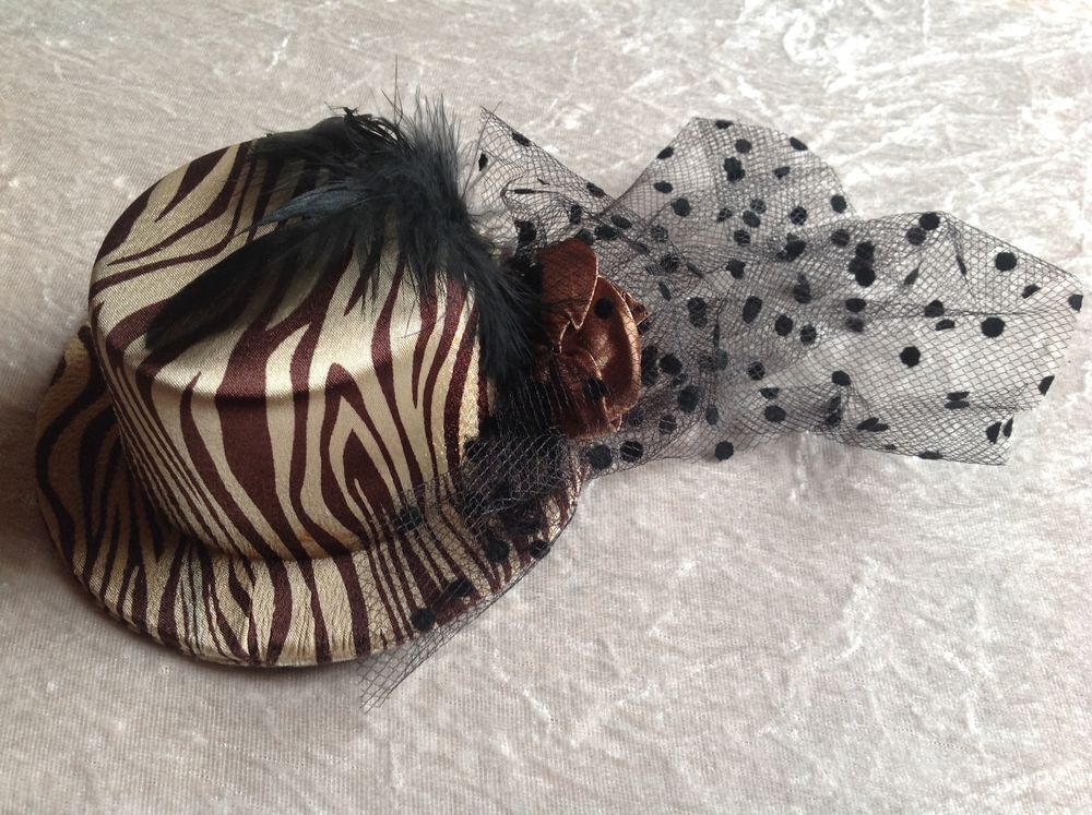 SERRE-T&Ecirc;TE MINI CHAPEAU R&Eacute;TRO Z&Eacute;BR&Eacute; BEIGE &amp; MARRON Envoi Pos Vêtements