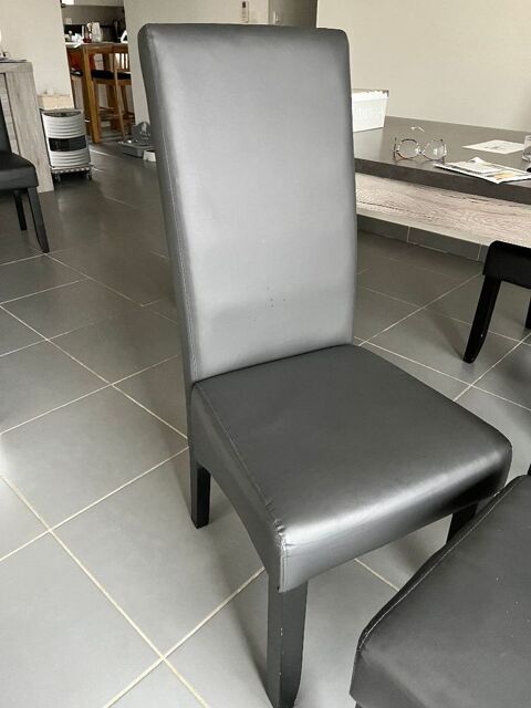 6 chaises Castets-en-Dorthe (33)
