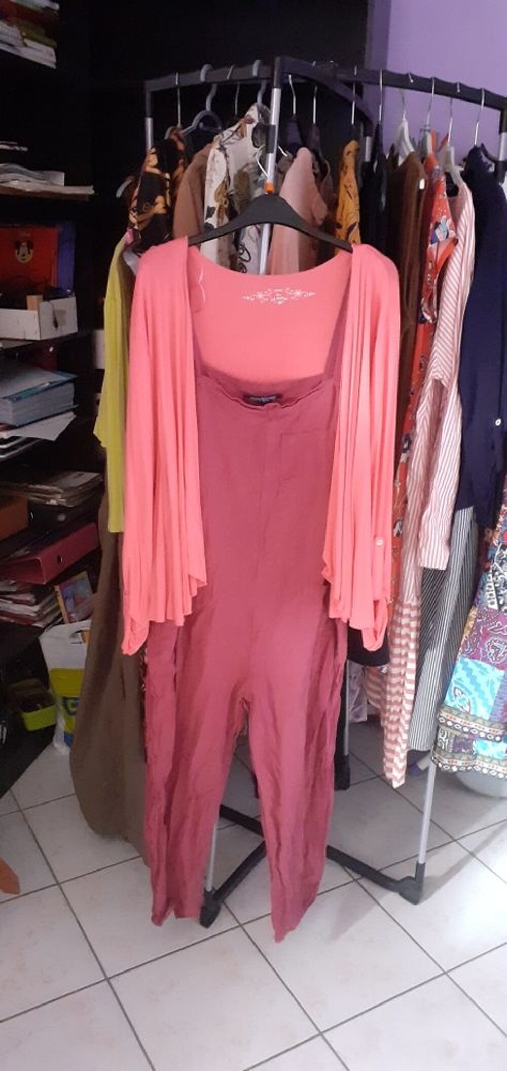 Ensemble salopette Gracila et petite veste Vêtements