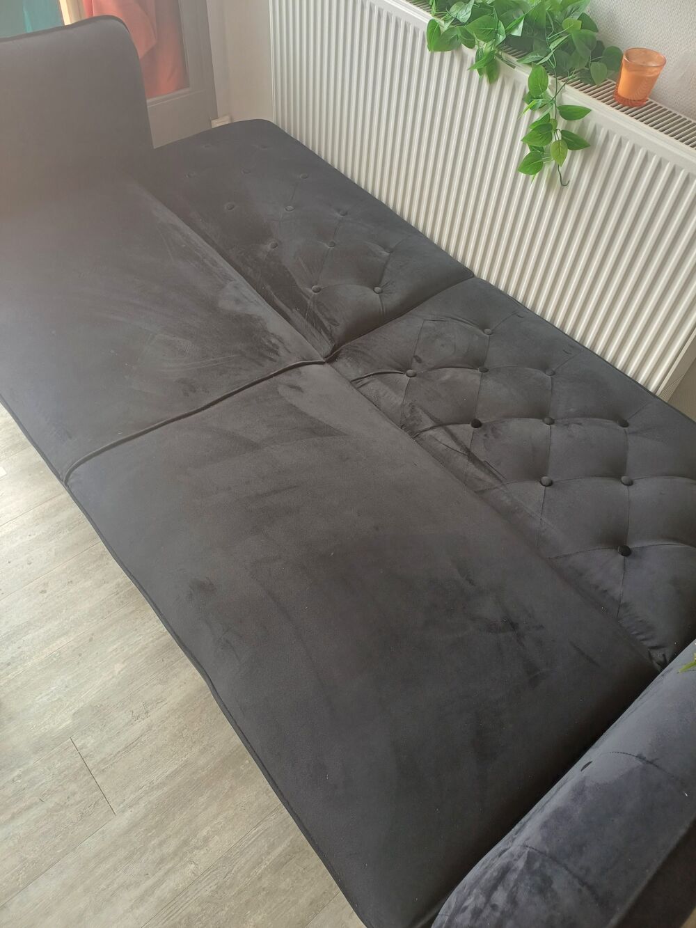 Canap&eacute; convertible 213 x 106 cm en velours noir Meubles