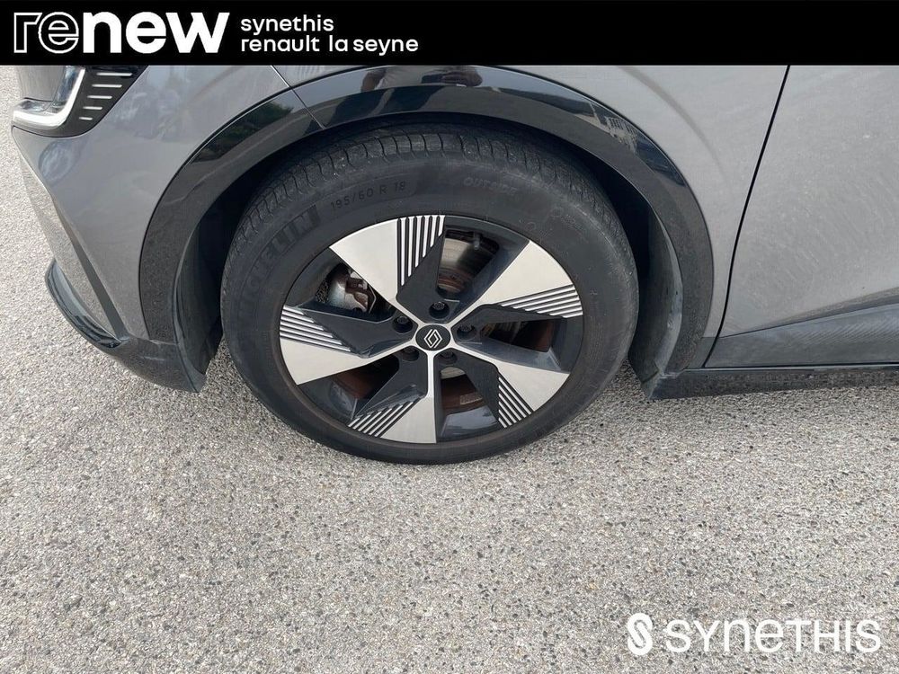 M&eacute;gane Megane E-Tech EV60 220 ch super charge Equilibre 2023 occasion 83500 La Seyne-sur-Mer