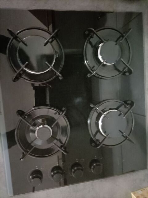 Plaque de cuisson vitrocramique 4 gaz 100 Avignon (84)