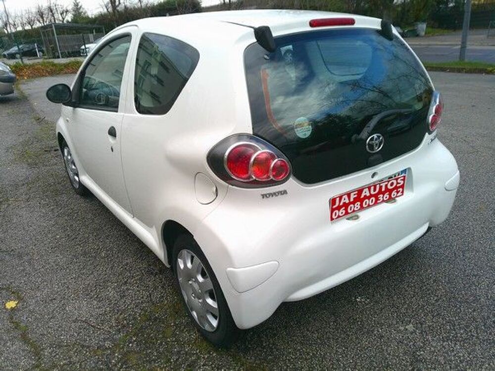 Aygo 1.0vvt-i 70cv 2012 occasion 42100 Saint-Etienne
