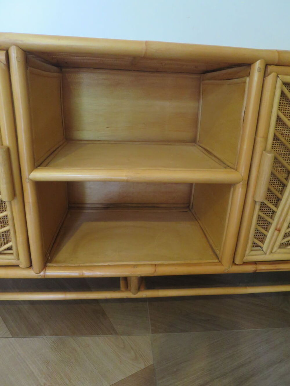 VINTAGE - Buffet bas 2 portes -rotin tress&eacute;-bambou -cannage Meubles