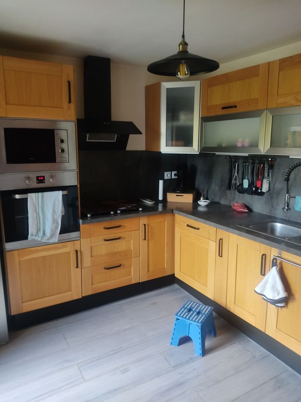 Vente Maison Maison divisé en 2 appartement un loué en RnB Ayn