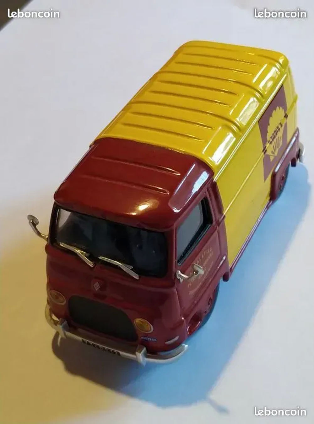 COLLECTION ESTAFETTE 1/43 