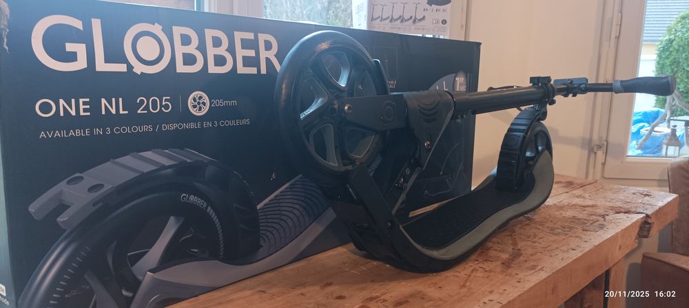 Trottinenette GLOBBER one NL 205 Vélos