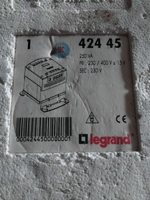 Boitier pour d�tecteur cr�pusculaire  250 Saint-Jean-du-Gard (30)