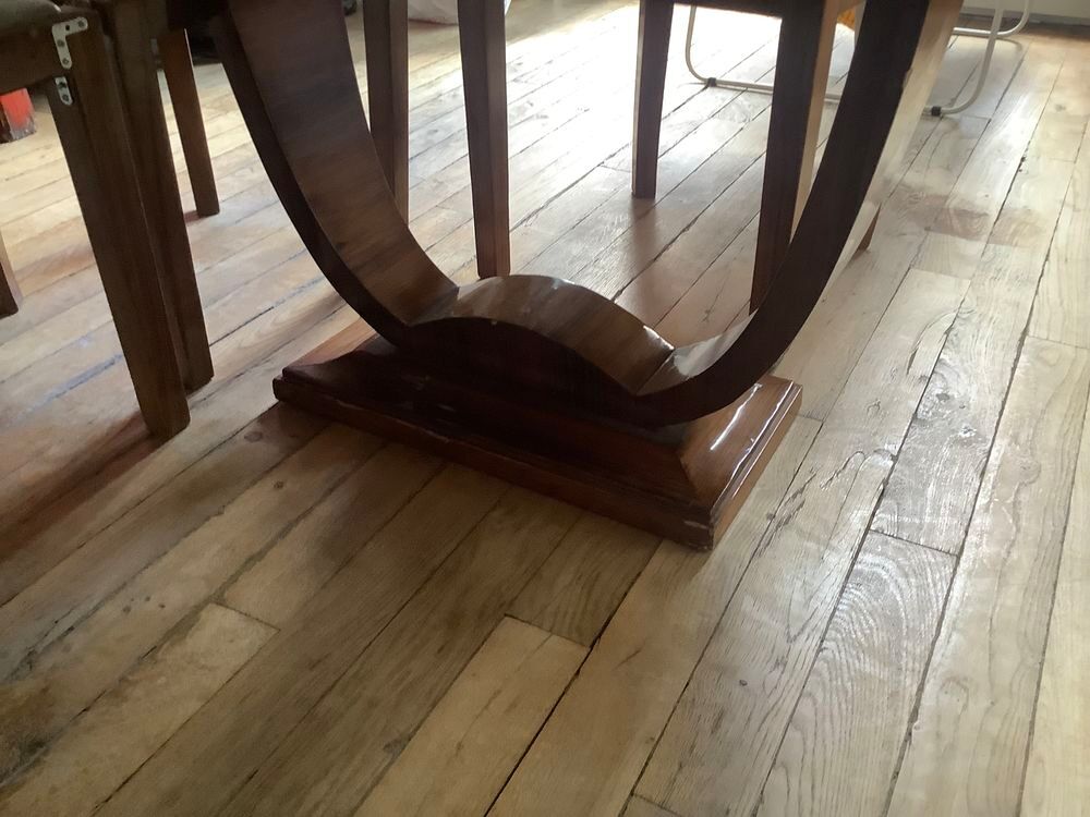 Table art deco Bon &eacute;tat plus 6 chaises &eacute;tat moyen et buffet Meubles