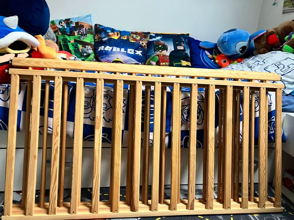lit &agrave; barreaux b&eacute;b&eacute; Mobilier enfants