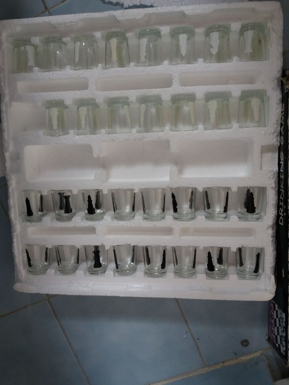 Jeu &agrave; boire - Echiquier en verre avec 31 shooters Jeux / jouets
