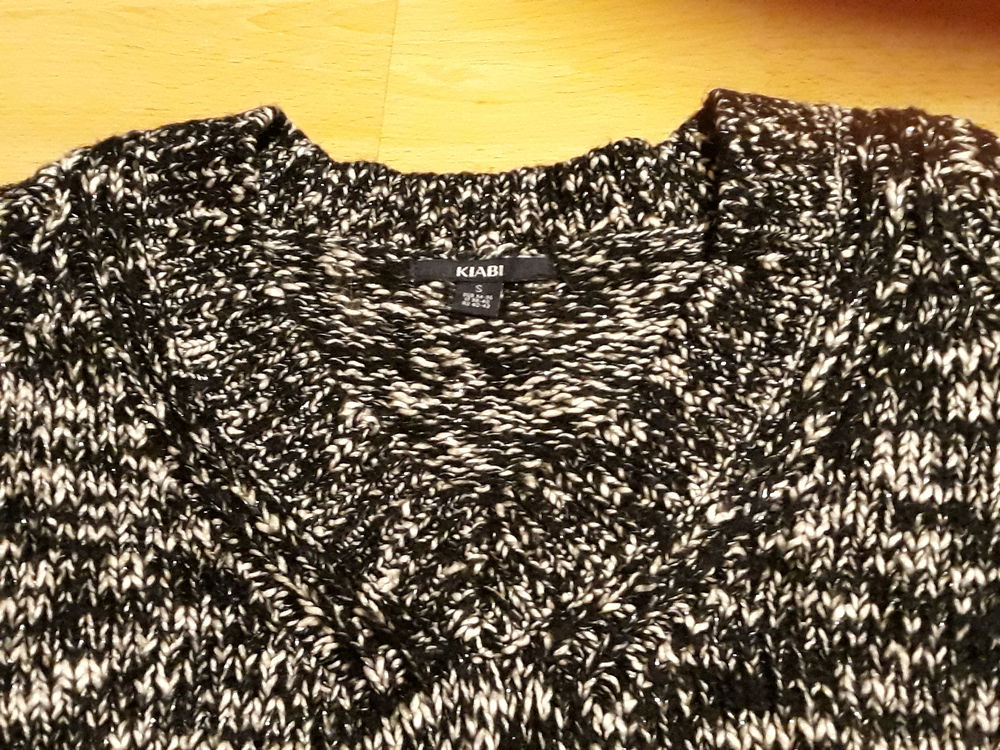 Pull noir et blanc - Kiabi - Taille S Vêtements