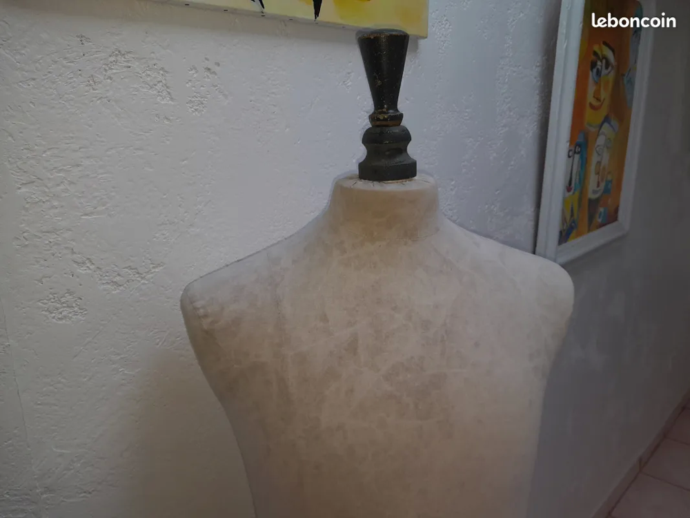 Buste vintage femme ann&eacute;e 30 