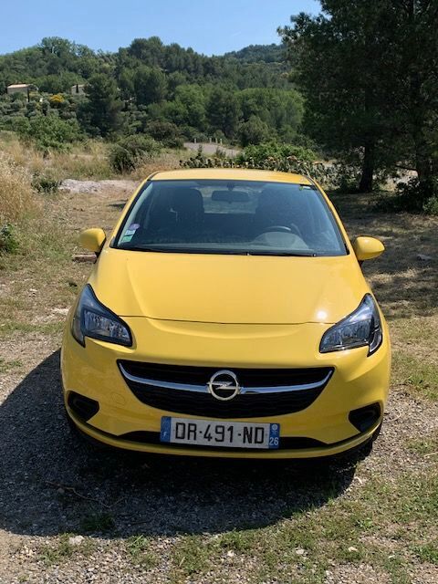 Opel corsa 1.2 70 ch Edition