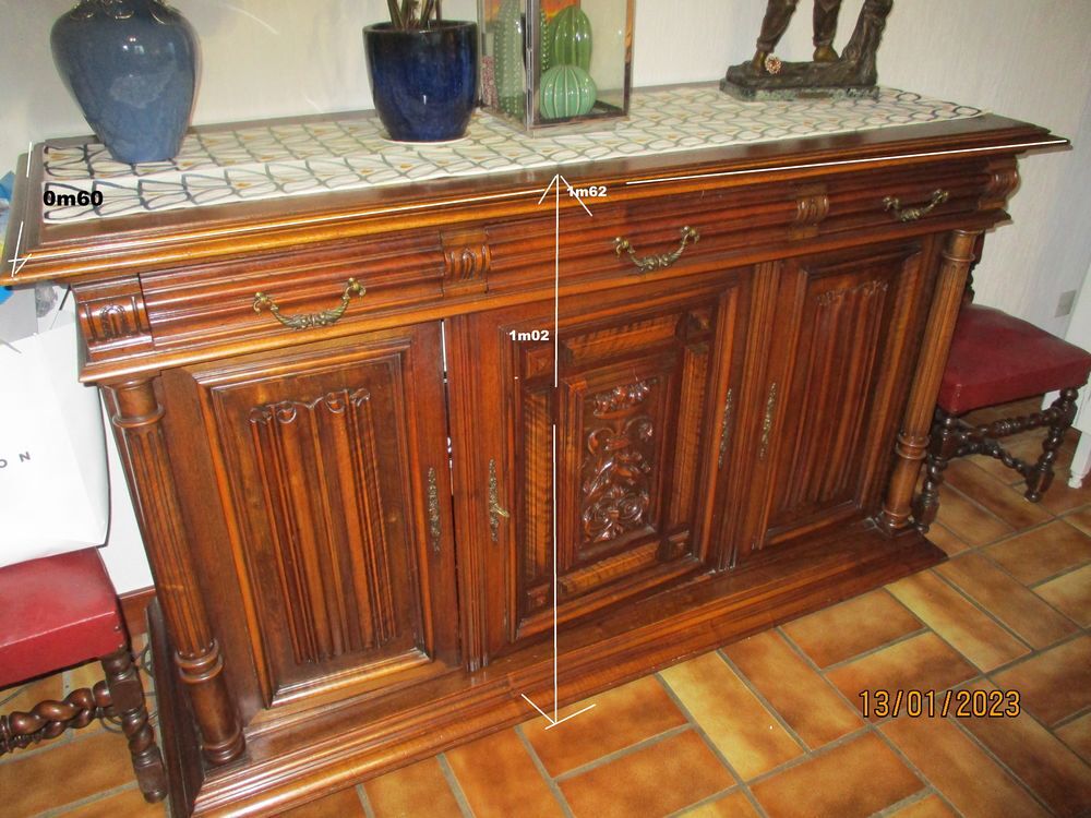 Salle &agrave; manger ancienne Meubles