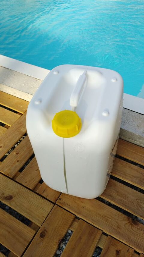 Bidon de Chlore Liquide de 20 Litres pour Piscine Maureilhan (34)