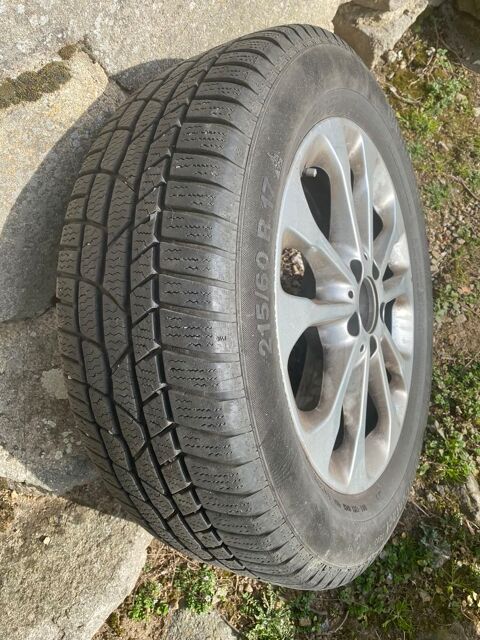 Pi&egrave;ces et &eacute;quipements Voiture Pi&egrave;ces et &eacute;quipements Voiture  occasion Ronno 69550