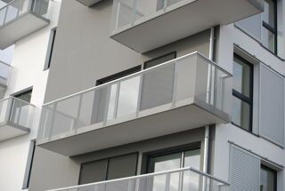  Appartement à louer 5 pièces 90 m²
