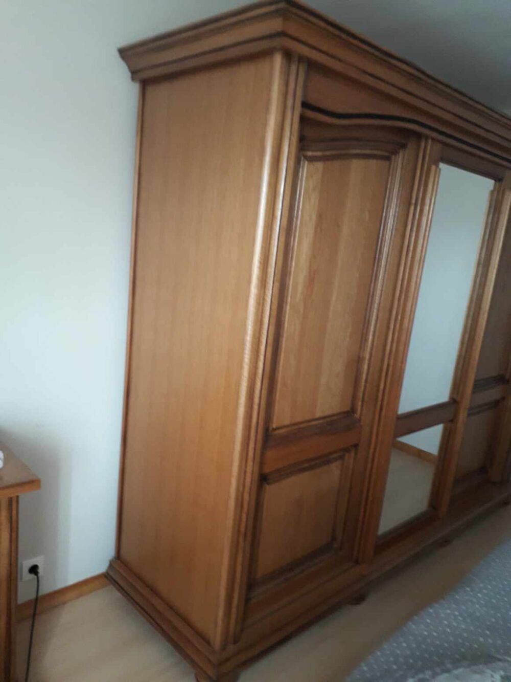 chambre a coucher 4 pieces Meubles