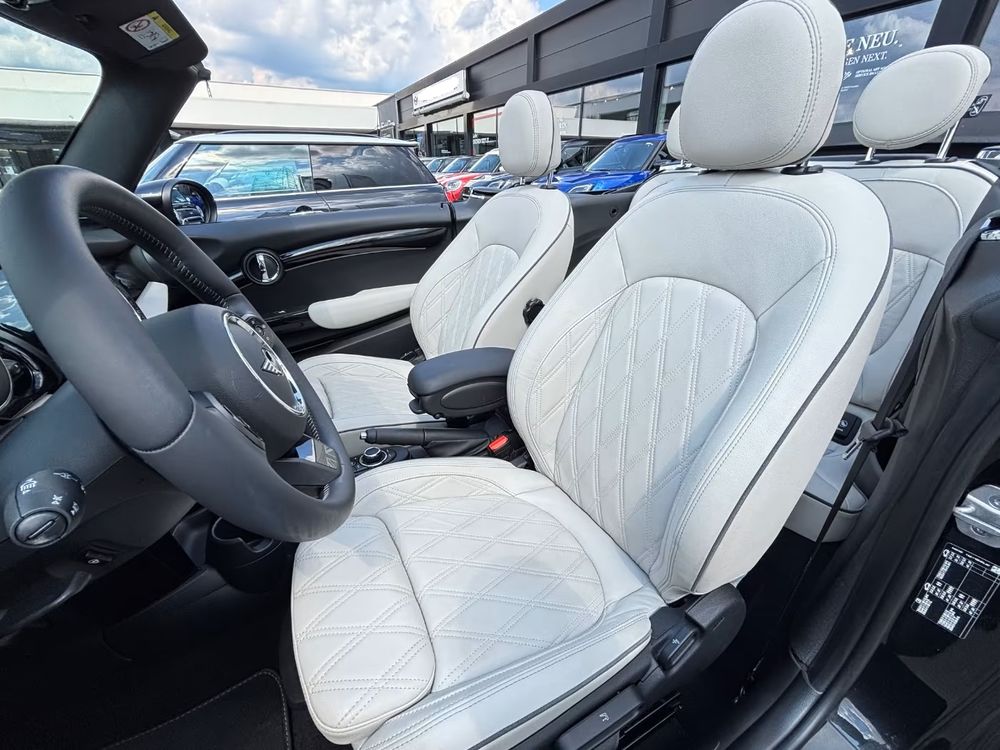 Cooper Cabriolet 136 ch DKG7 Edition Resolute Plus 2023 occasion 13124 Peypin