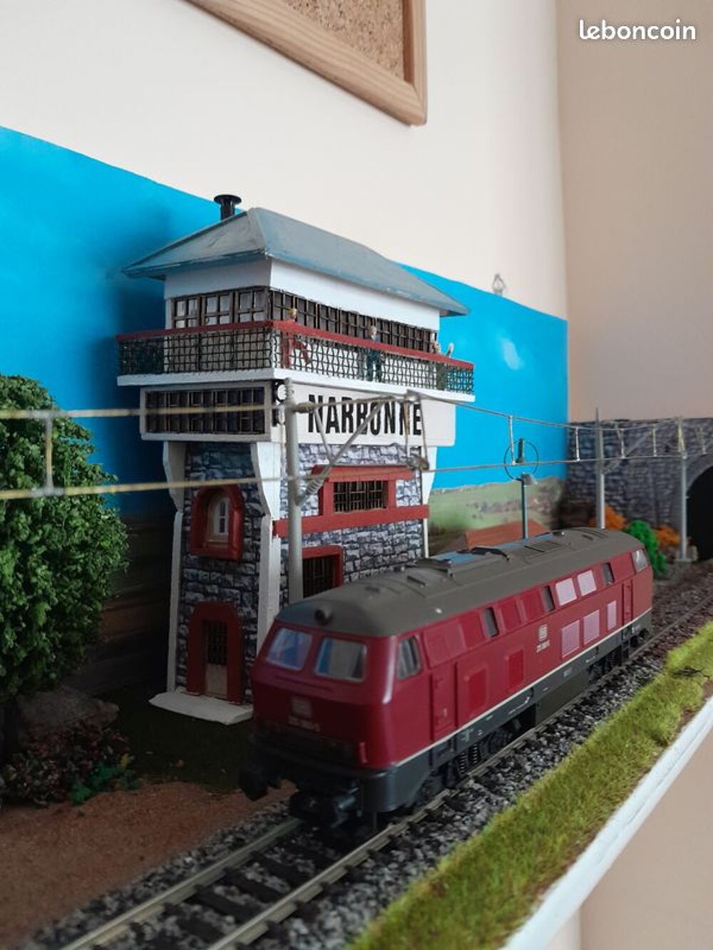 Loco Diesel DB 215-060-5 ROCO Jeux / jouets