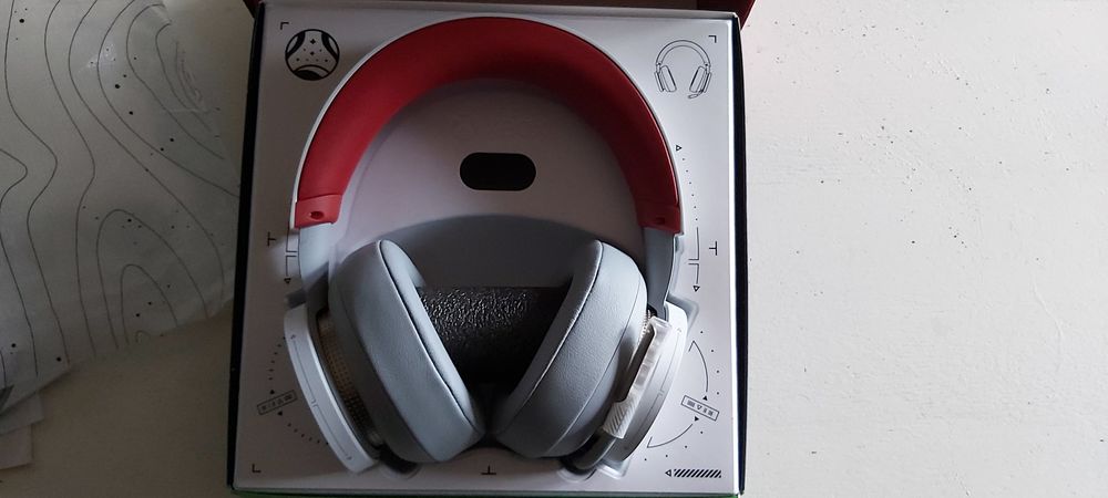 Casque Xbox sans fil efition limit&eacute; starfield Consoles et jeux vidéos