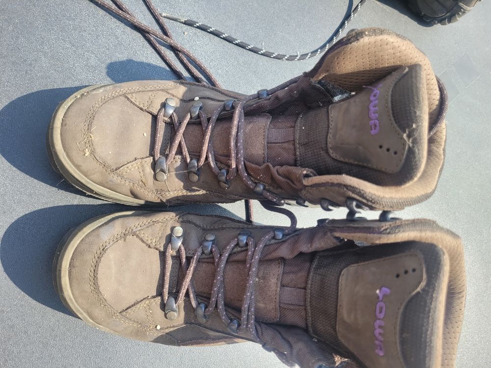 chaussure rando taille 41 LOWA GORTEX Sports