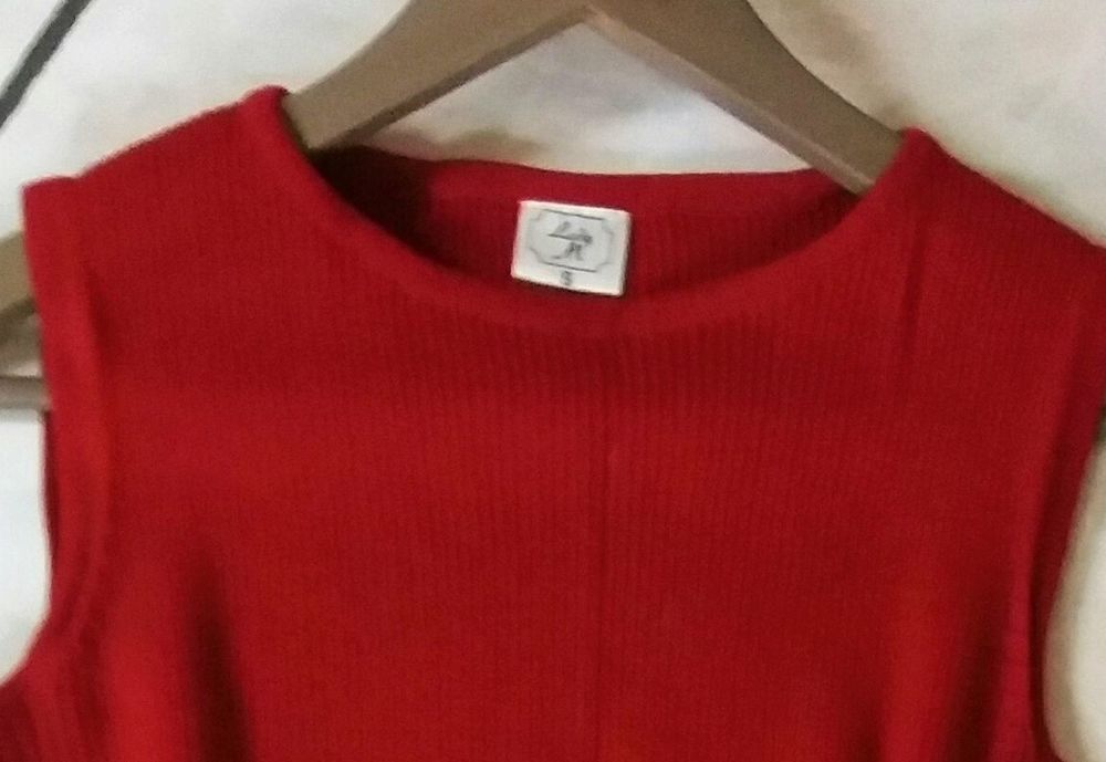  Pull sans manches rouge maille c&ocirc;tel&eacute;e - T 36 - 38 Vêtements