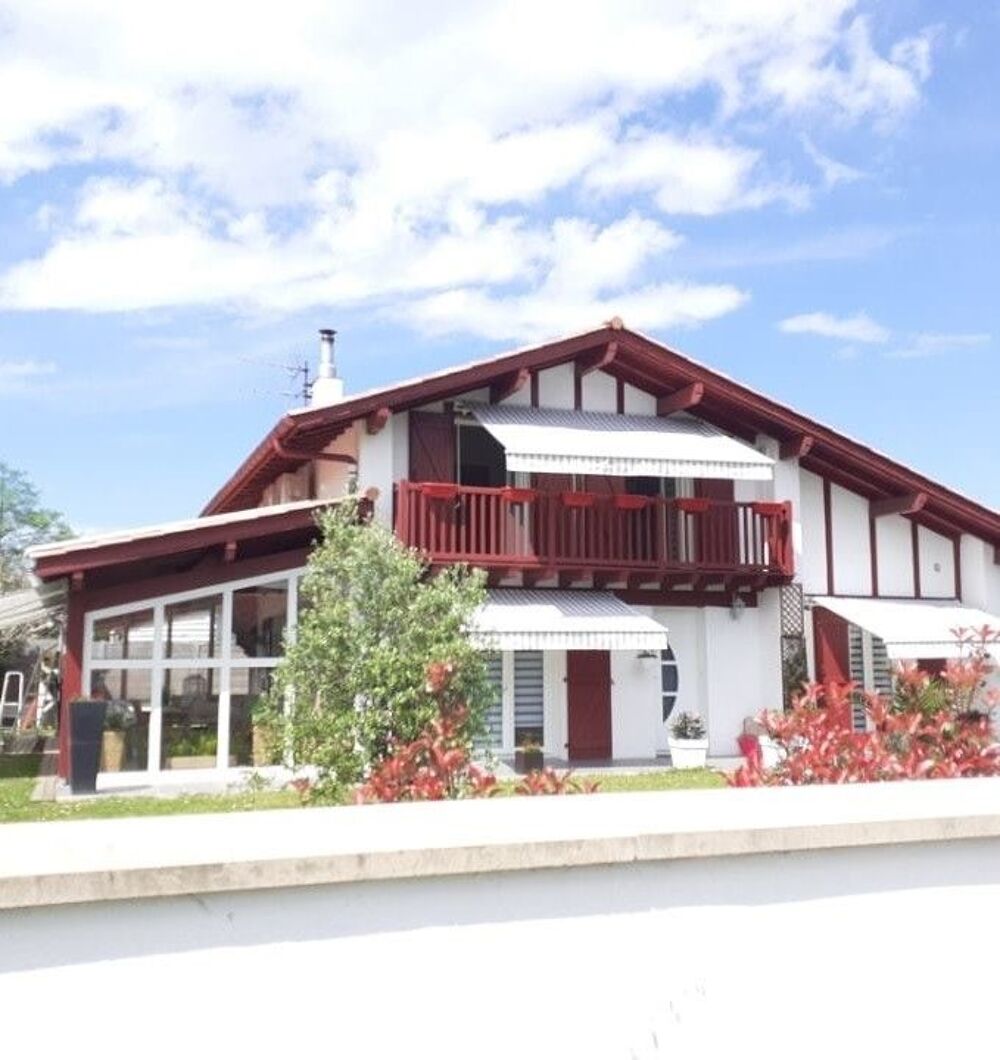 Maison 5 pièces 122 m² · à Saint-Jean-de-Luz · 122 m² · 436 000 €