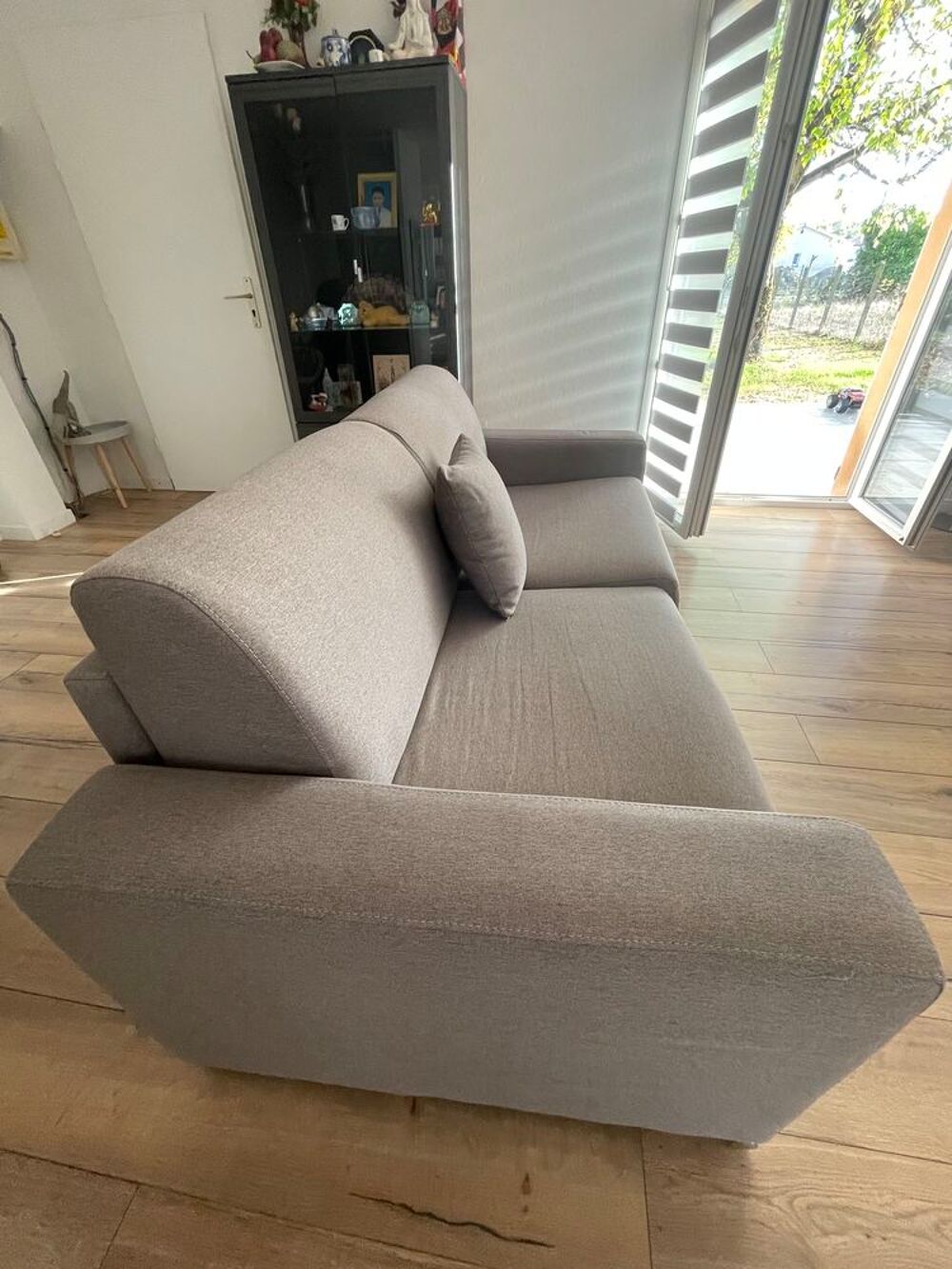 Canap&eacute; convertible gris Meubles