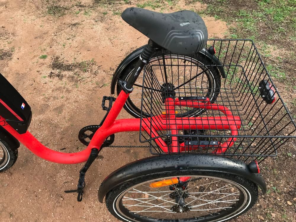 Tricycle &eacute;lectrique adulte Damiud Sports