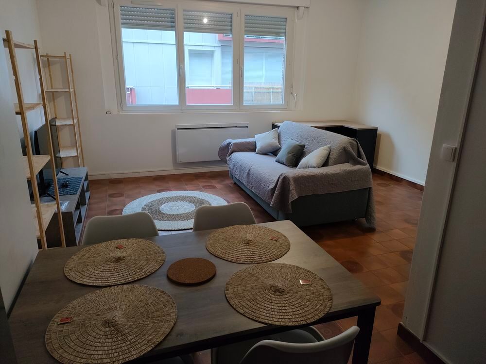 Location Appartement Studio centre ville, entièrement meublé et équipée Douai