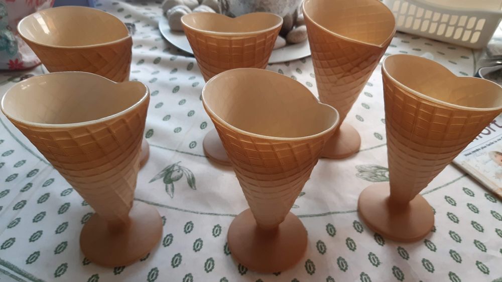 tr&egrave;s jolies coupes &agrave; glace ou &agrave; fruits ref90 Electroménager