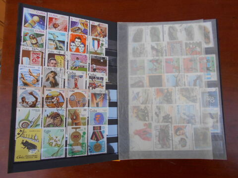 OSCAR - ALBUM de 148 TIMBRES du Monde 20 Dammarie-les-Lys (77)