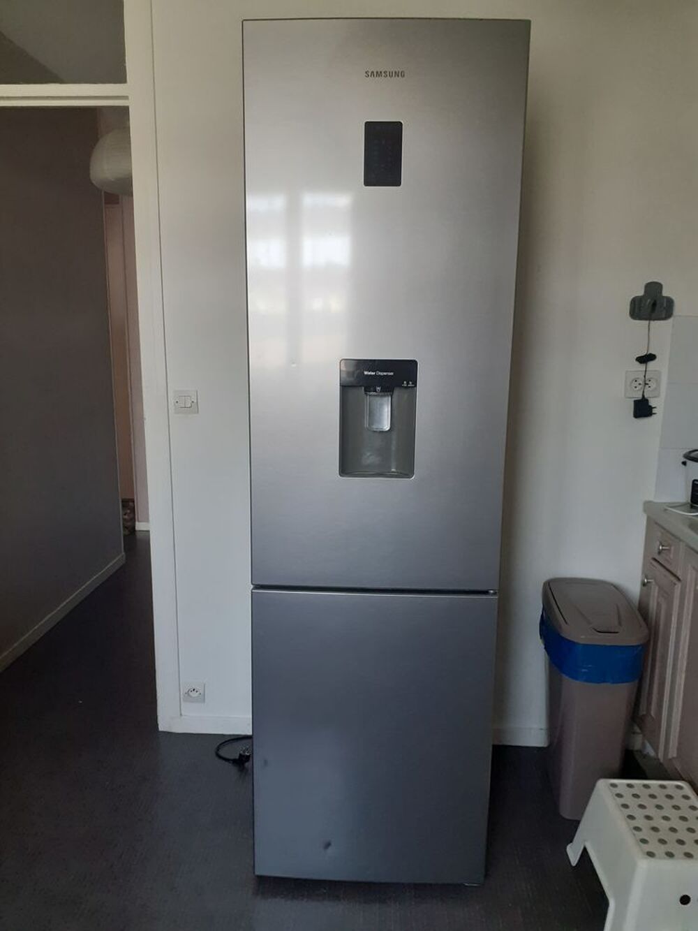 Refrigerateur cong&eacute;lateur samsung Combin&eacute; 360L, Electroménager