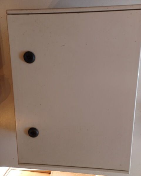 Coffret thermoplastique �tanche 400x300x165mm IP65  35 Laruscade (33)