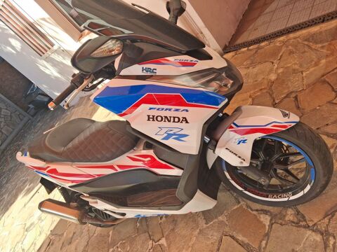 Scooter HONDA 2016 occasion Sainte-Clotilde 97490