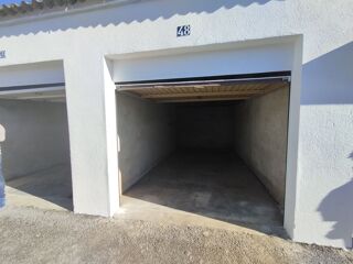  Parking / Garage � vendre 18 m�