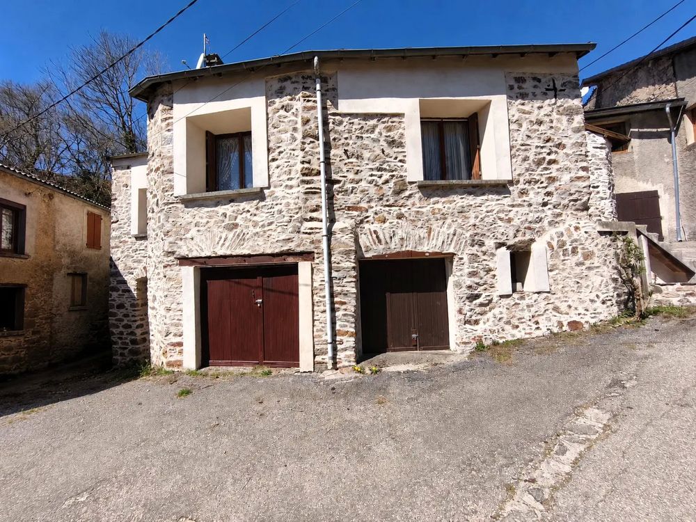 Vente Maison Maison de 73 m², 4 pièces,1 garage, 2 caves, grand grenier Castanet-le-haut