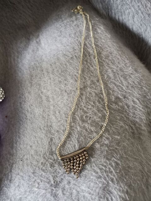 Collier argenté sans marque 5 Villemomble (93)