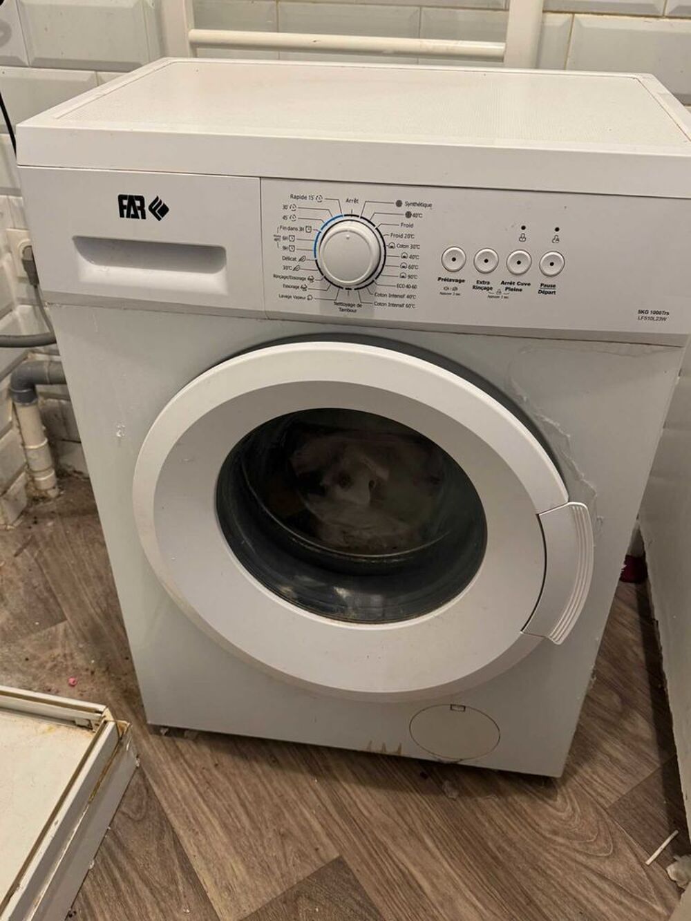 Machine &agrave; laver et s&egrave;che-linge en bon &eacute;tat Electroménager