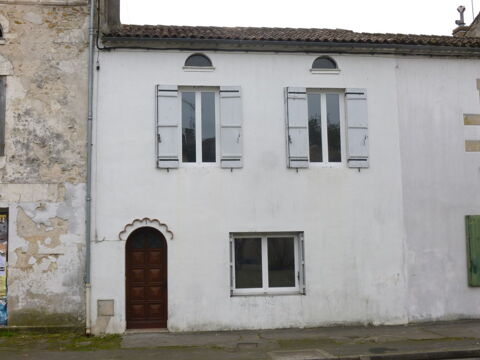   MAISON DE VILLE Maison - 5 pi�ce(s) - 146 m�
