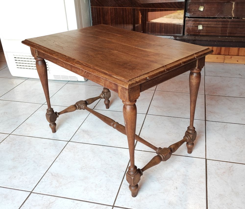 Petite table ancienne en ch&ecirc;ne cir&eacute; - 69 x 45 x 50 cm - R&eacute;nov&eacute;e Meubles