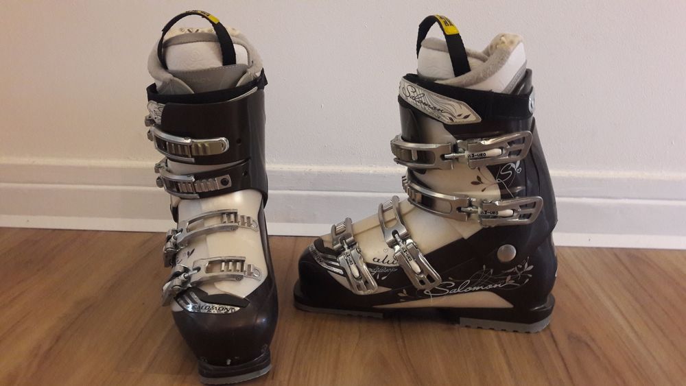 Chaussure de ski femme SALOMON taille 38-39 Sports