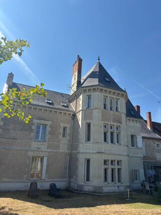  Propriété/château à vendre 15 + pièces 370 m²