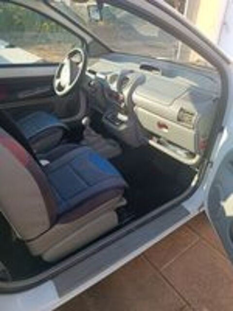 Twingo 1.2i Perrier 2001 occasion 
