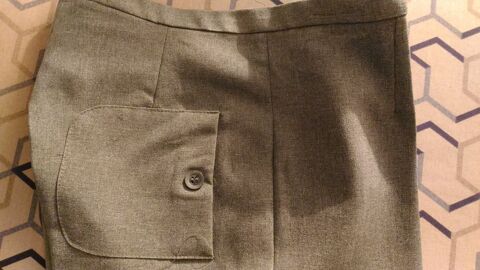pantalon LM LULU couleur gris clair 22 Savigny-sur-Orge (91)