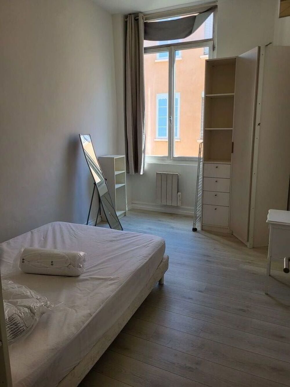 Location Appartement Appartement T2 meublé lumineux Croix-Rousse rénové Lyon 4